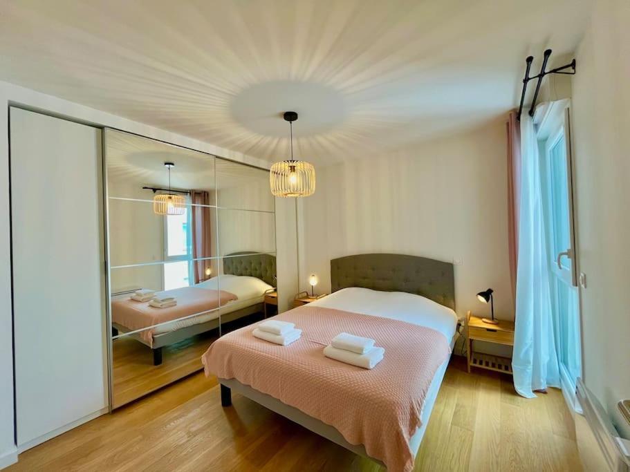 Hermes - Reims En Grand Apartment Ngoại thất bức ảnh